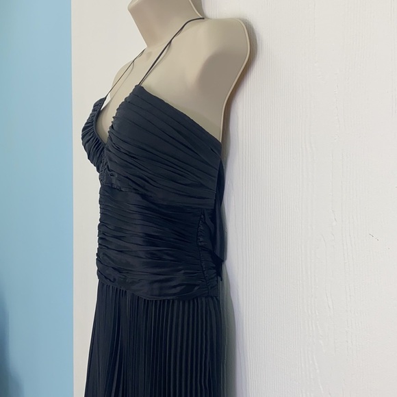 BCBG Maxazria - Beautiful Black Silk Pleated Cocktail Midi  Dress Size 6 - Picture 6 of 11
